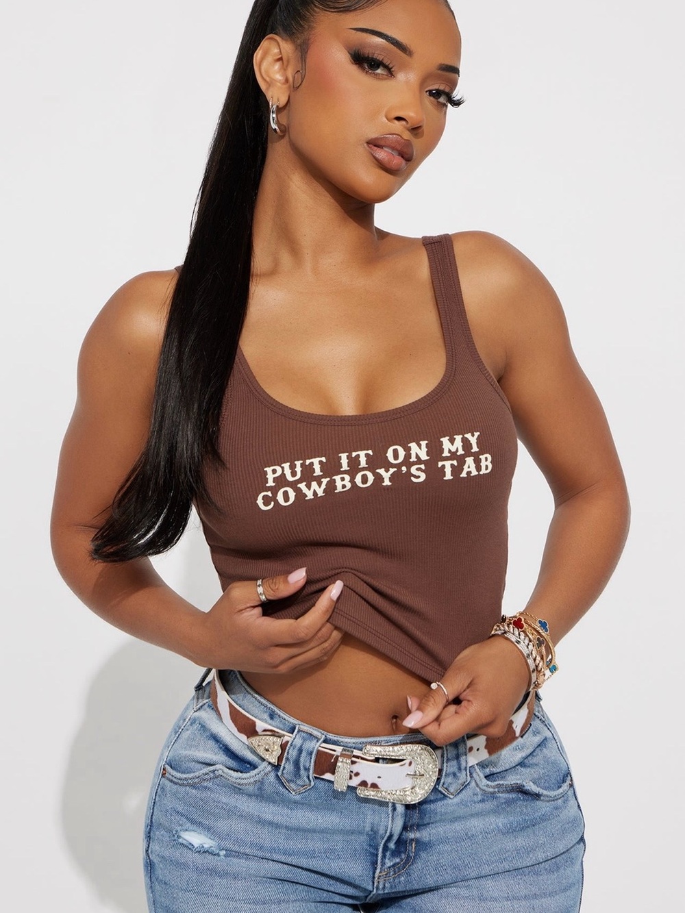 Ribbed Scoop Neck Graphic Tank Top - Brown